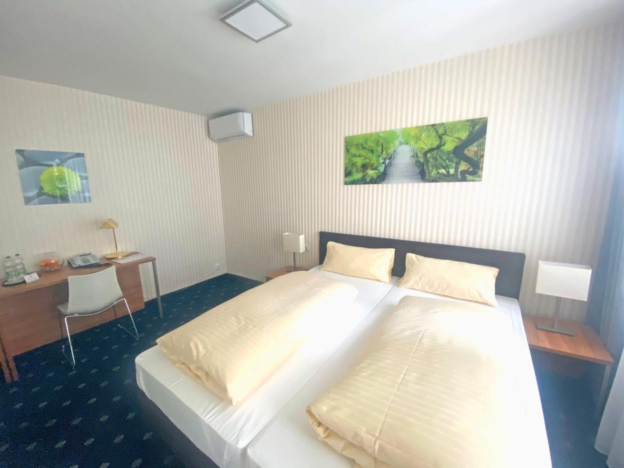 Hotel Benger Krefeld Ngoại thất bức ảnh