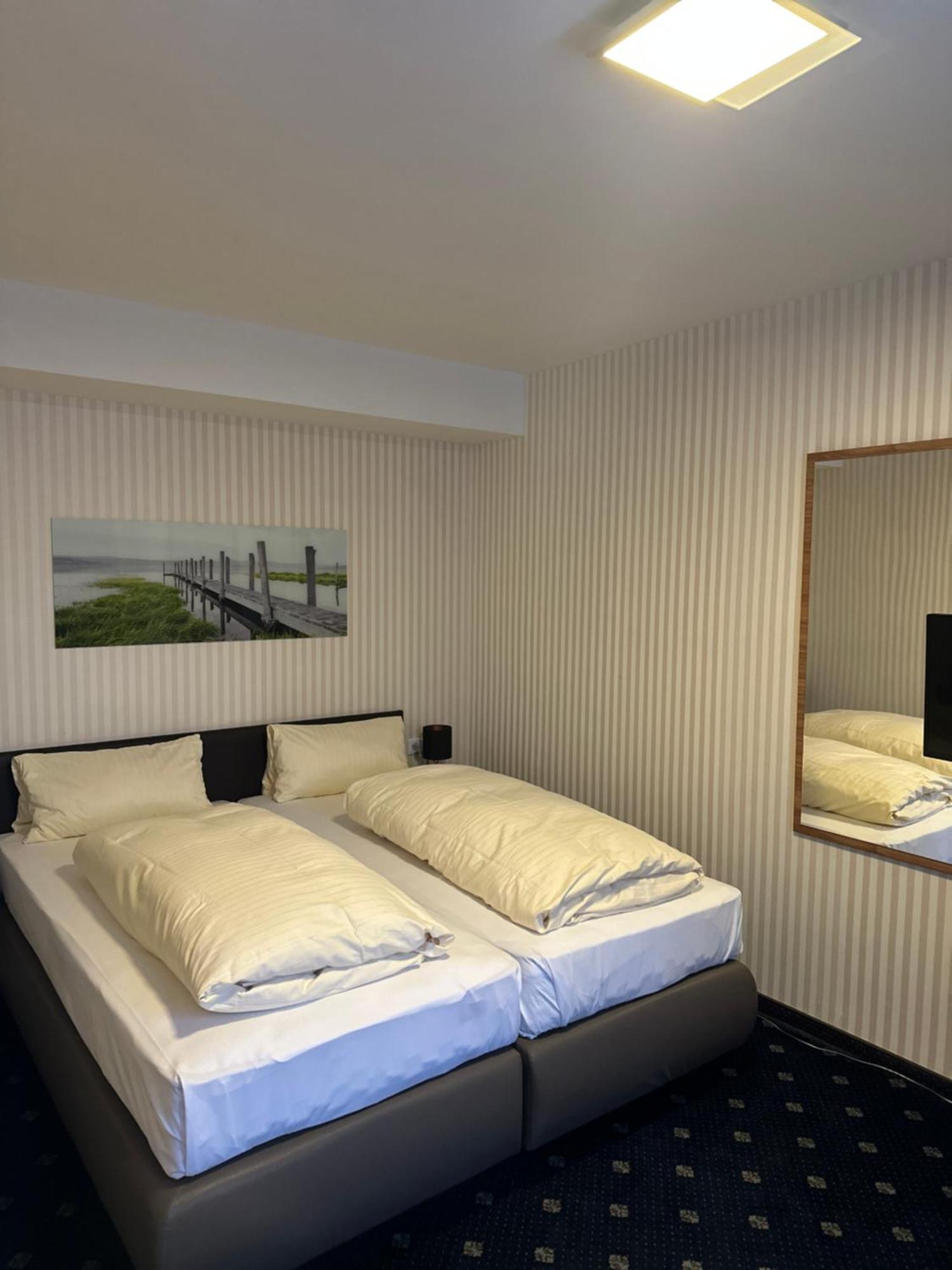Hotel Benger Krefeld Ngoại thất bức ảnh