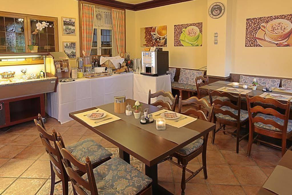 Hotel Benger Krefeld Ngoại thất bức ảnh